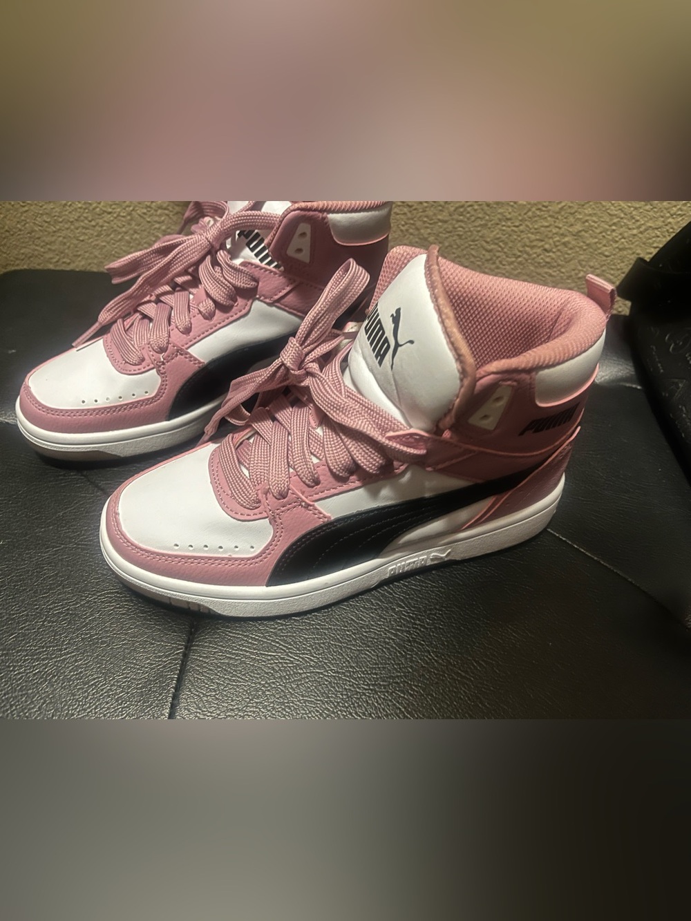 Size 4 puma